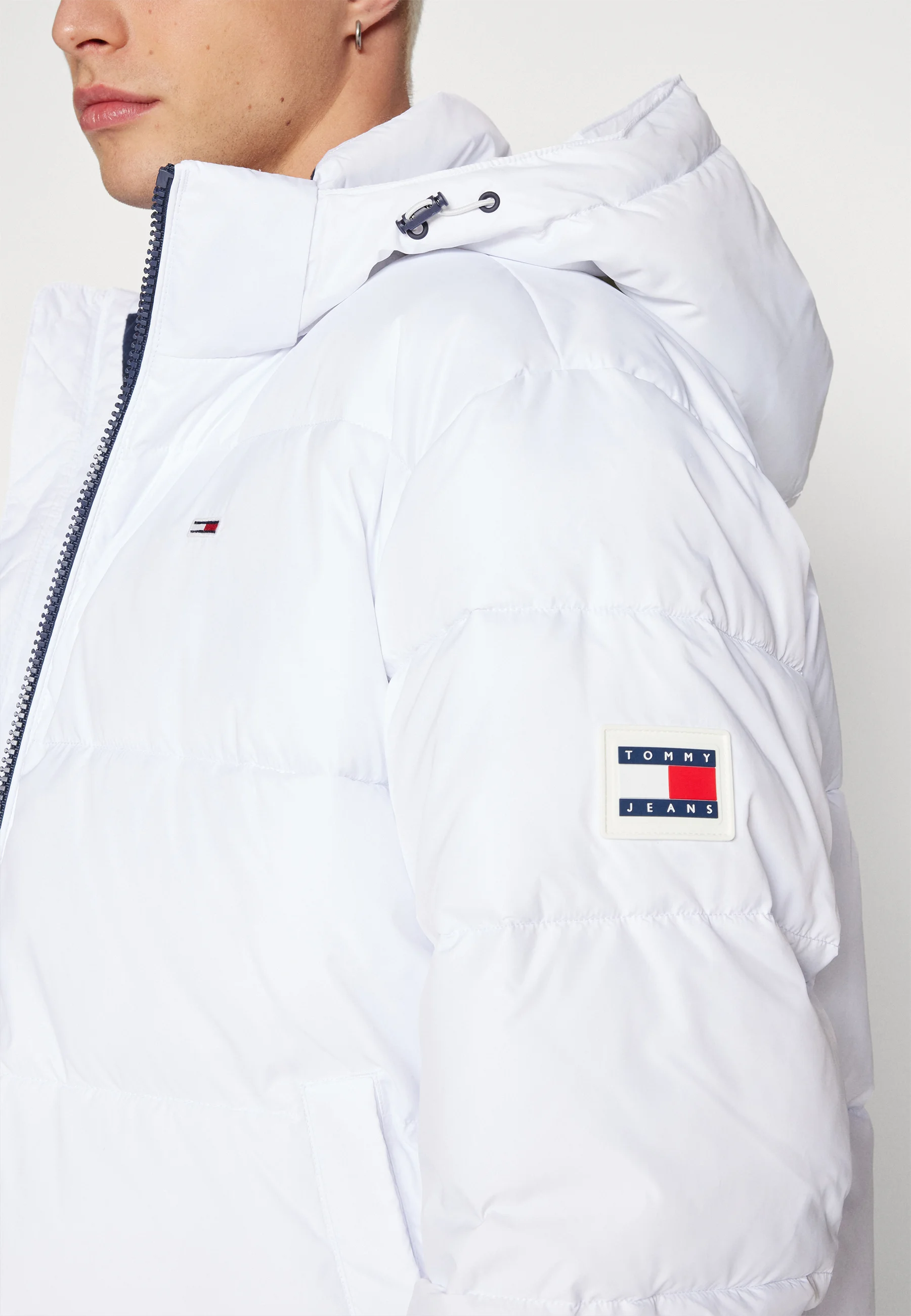 Tommy Jeans ESSENTIAL PUFFER JACKET - Chaqueta de invierno