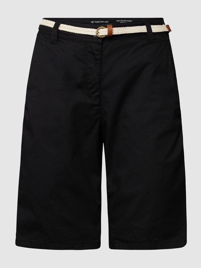 Shorts mit Gürtel in Flecht-Optik in schwarz