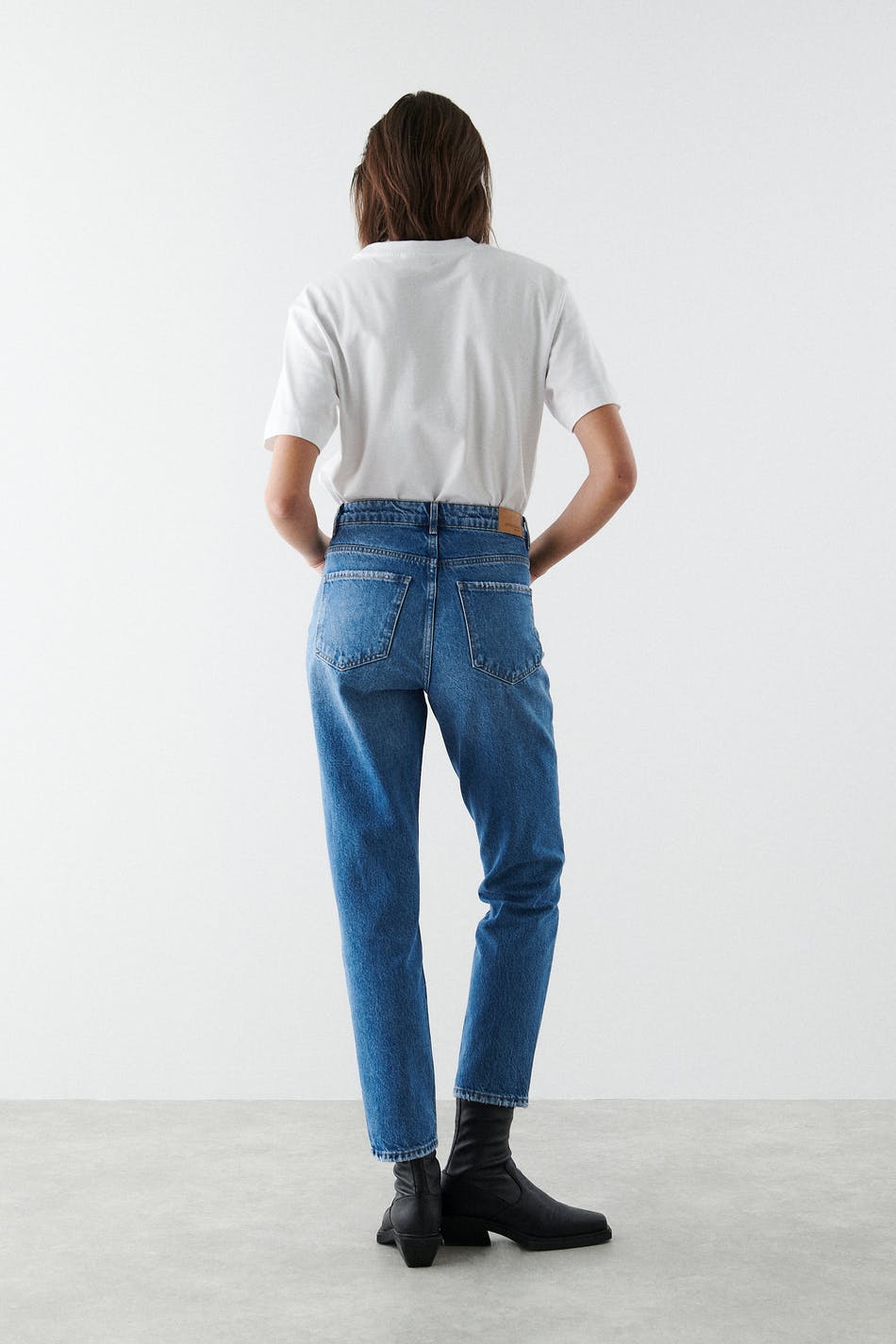 Dagny mom jeans