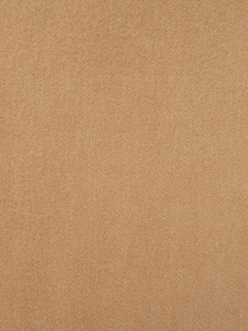 Schal mit Baumwoll-Anteil in offwhite