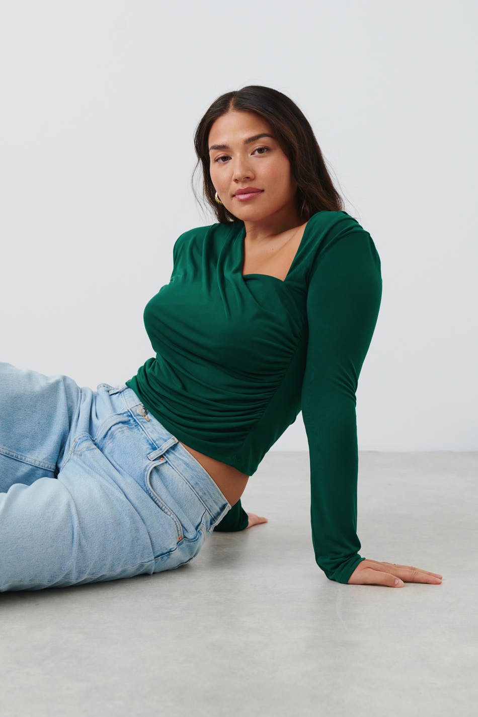 Ruched asymmetric top