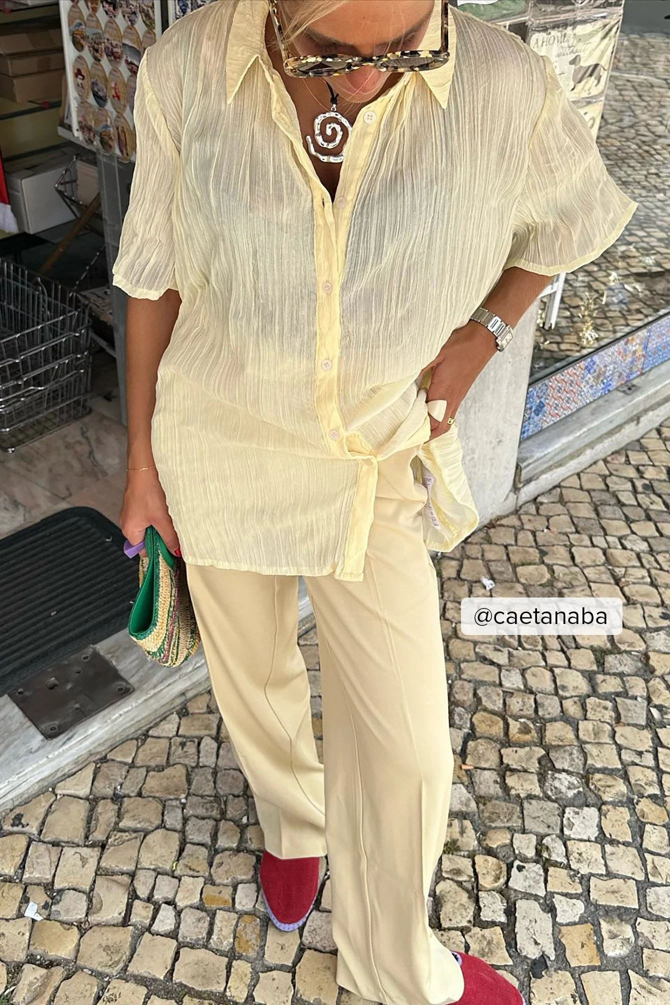Strukturiertes Oversize-Shirt mit kurzen Ärmeln