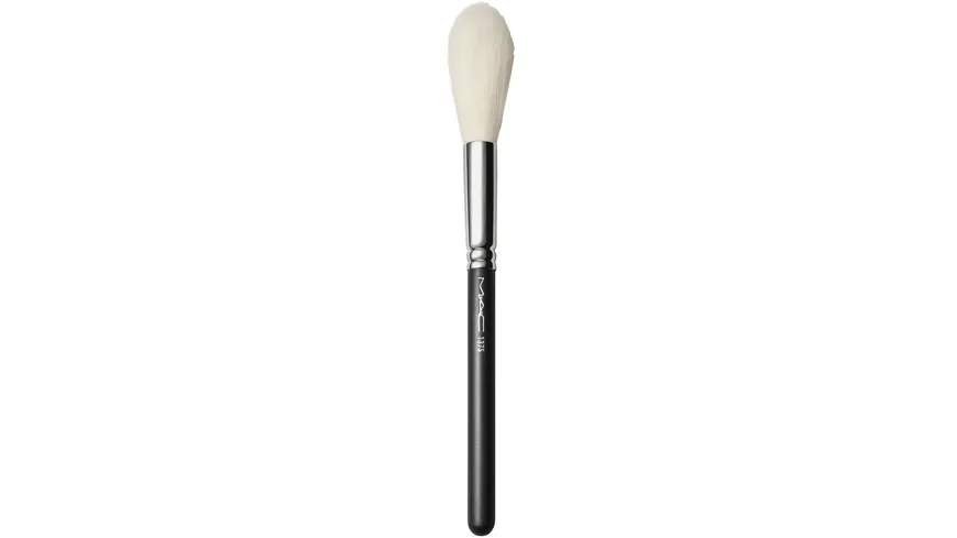 MAC 137S Long Blending Brush