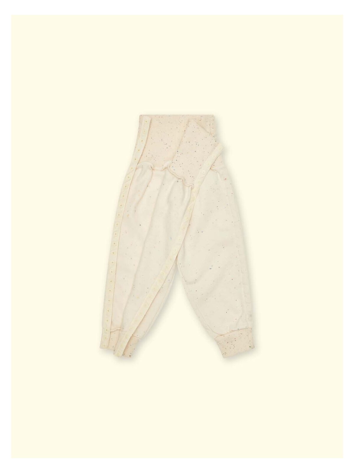 Wombly Emira Sweathose creme