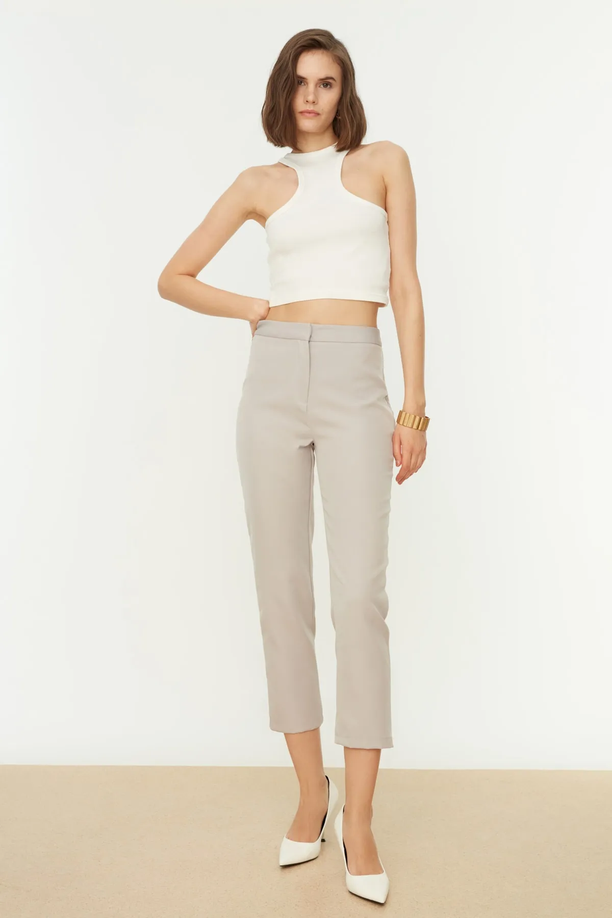 Trendyol Collection  Graue gewebte Zigarettenhose TWOSS20PL0075