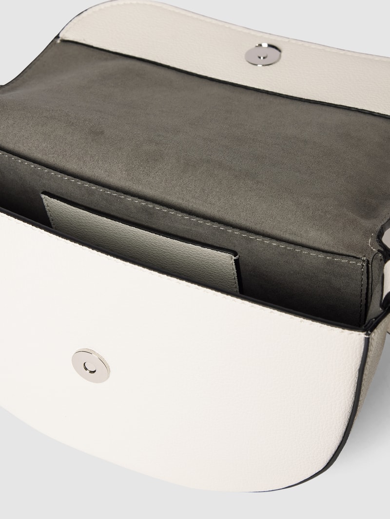 Saddle Bag mit Label-Applikation Modell 'MINIMAL MONOGRAM' in weiss