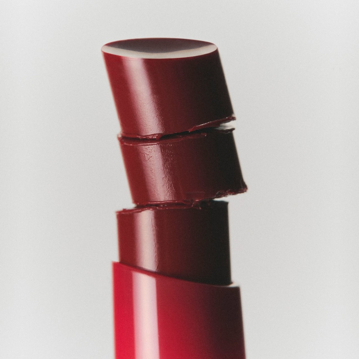 KYLIE COSMETICS Tinted Butter Balm