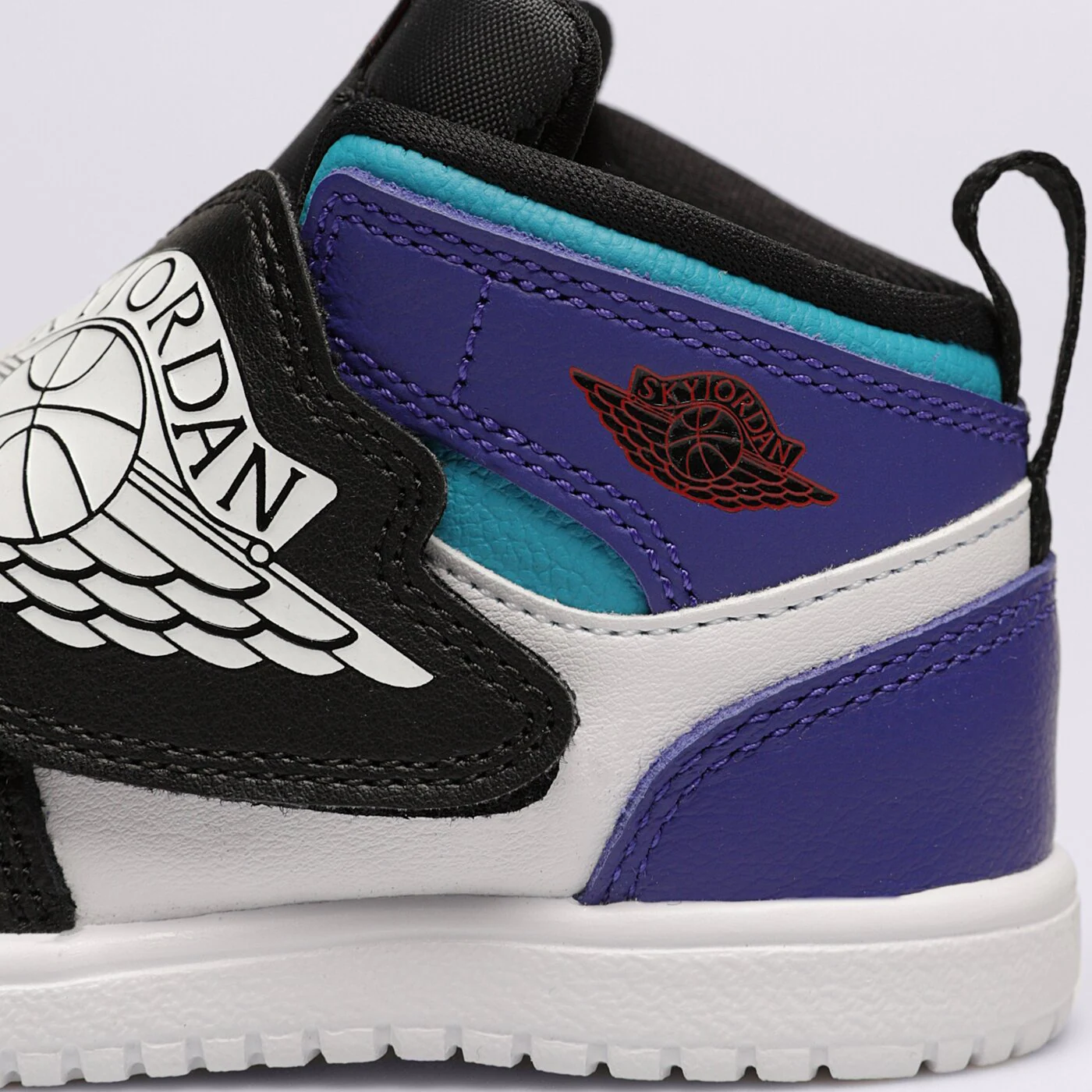 SKY JORDAN 1 Weiß