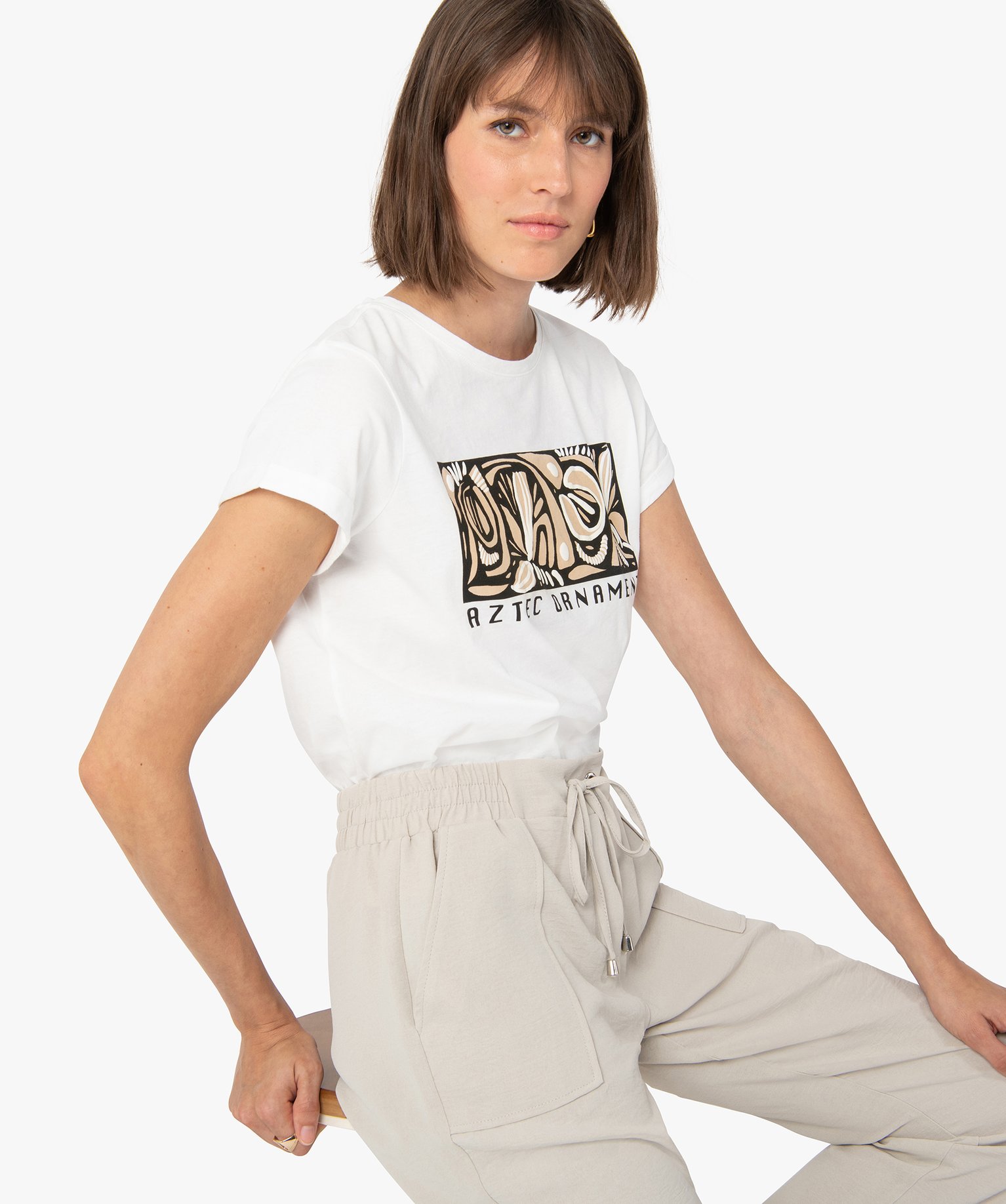 Tee-shirt femme ample et court avec motif sur le buste blanc | GEMO