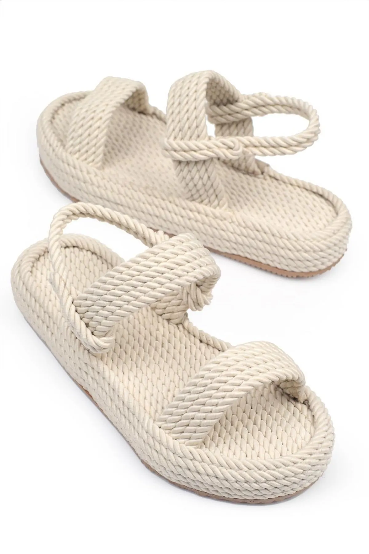 Capone Outfitters  Capone Damen-Sandalen mit dickem Seilband und dickem Absatz