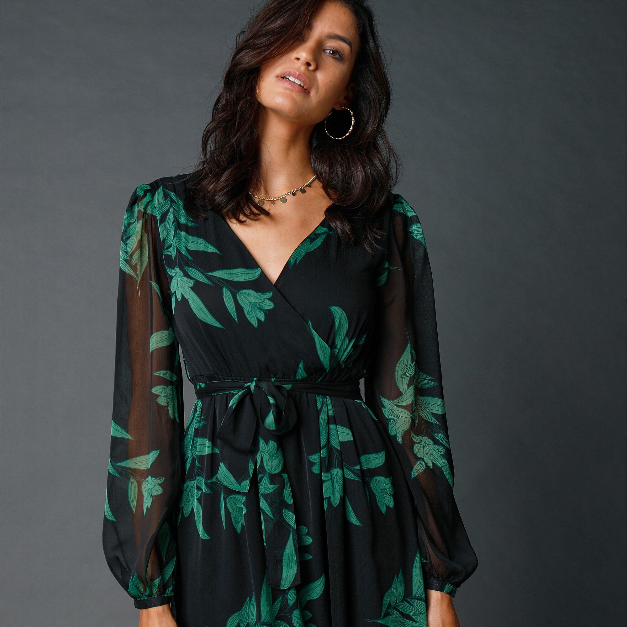 Robe longue volant, voile imprimé