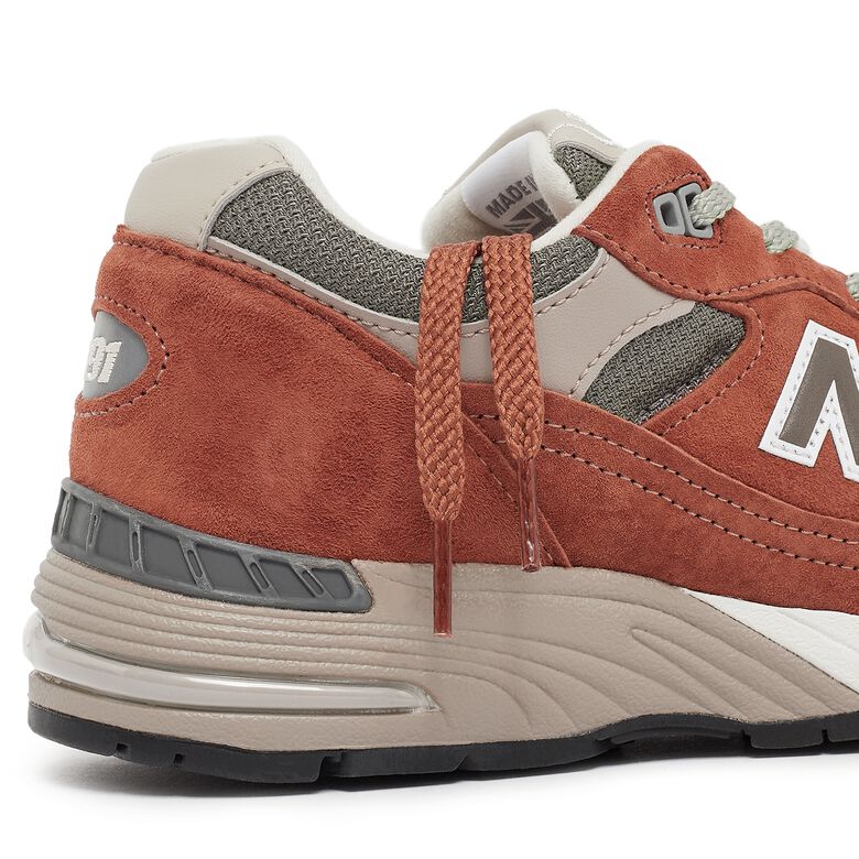 New Balance W991PTY brown