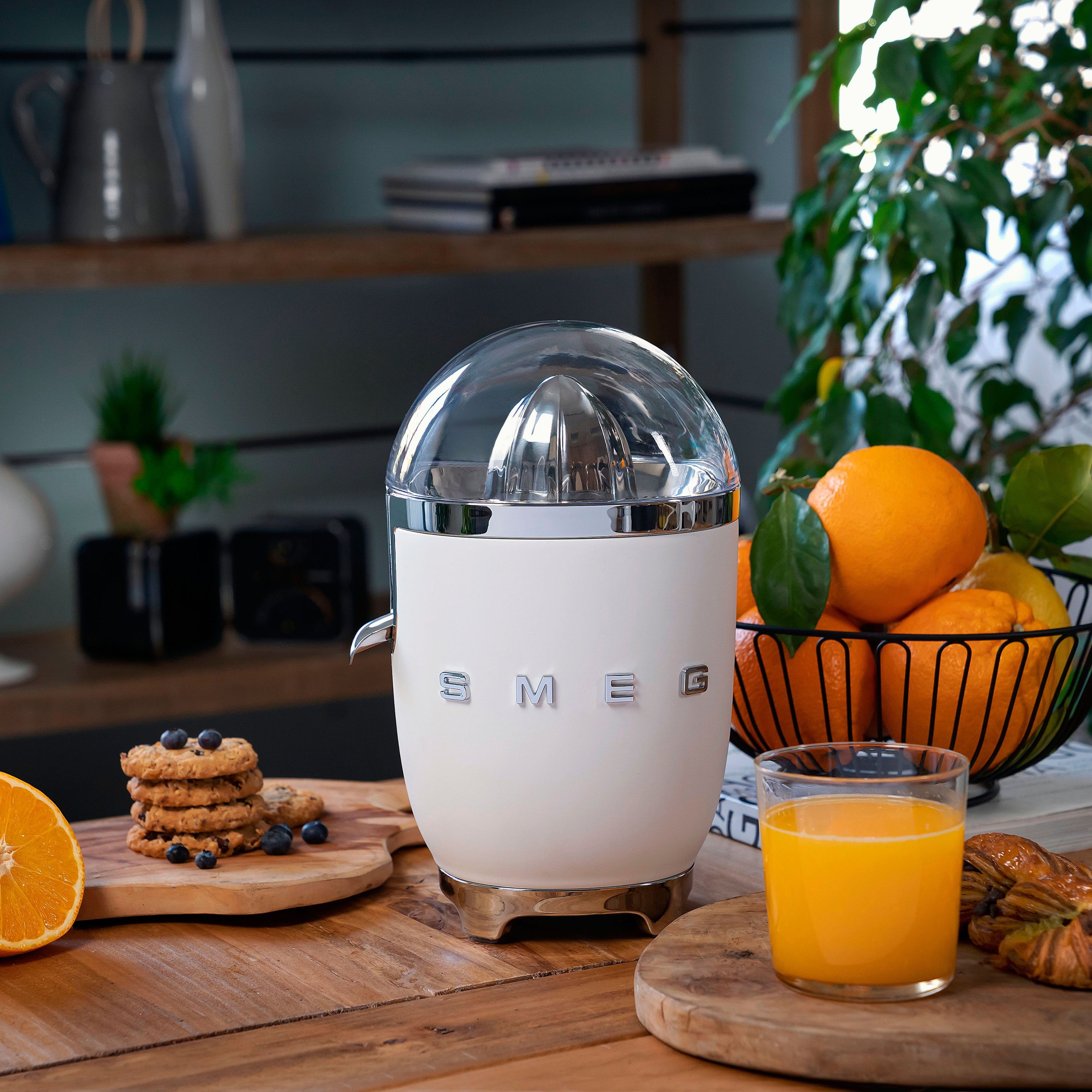 Smeg Zitruspresse CJF01WHMEU Weiß Matt, 70 W