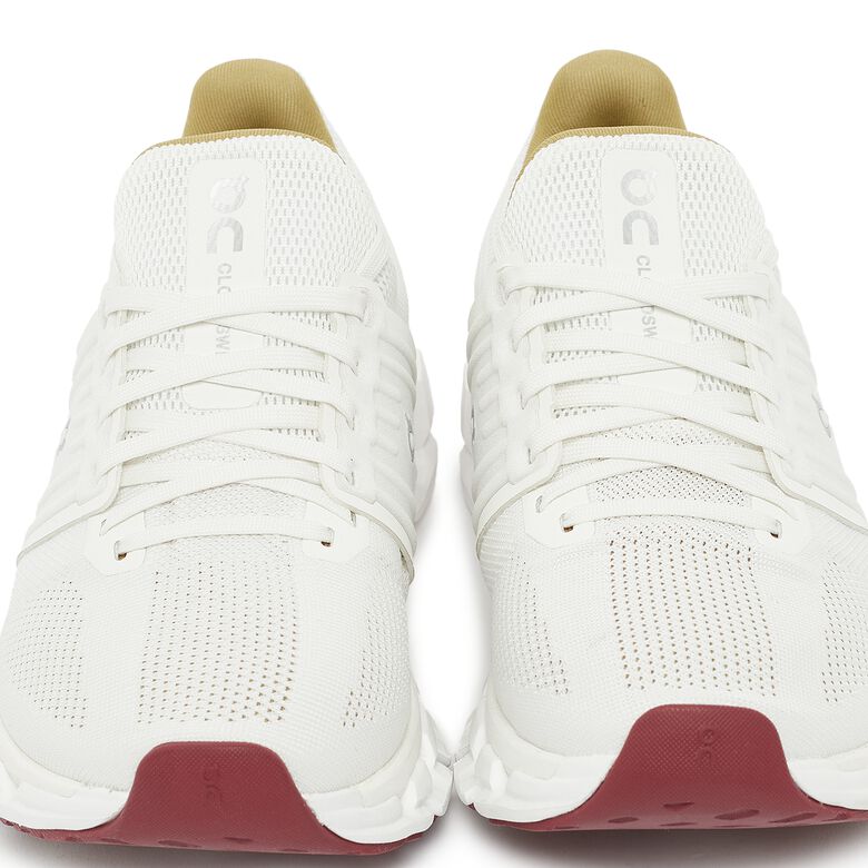 ON Wmns Cloudswift Suma undyed-white/ivory