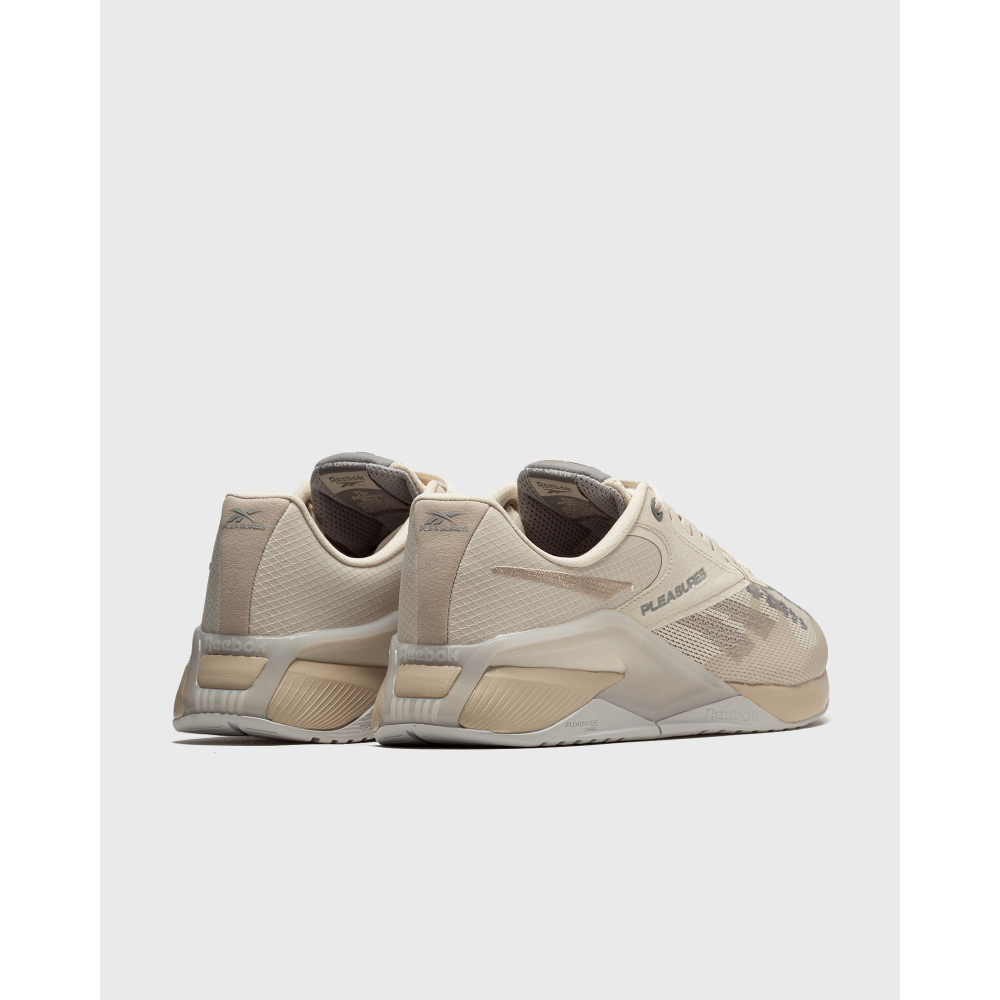 Reebok x Pleasures Nano 6000 HQ2035 / braun