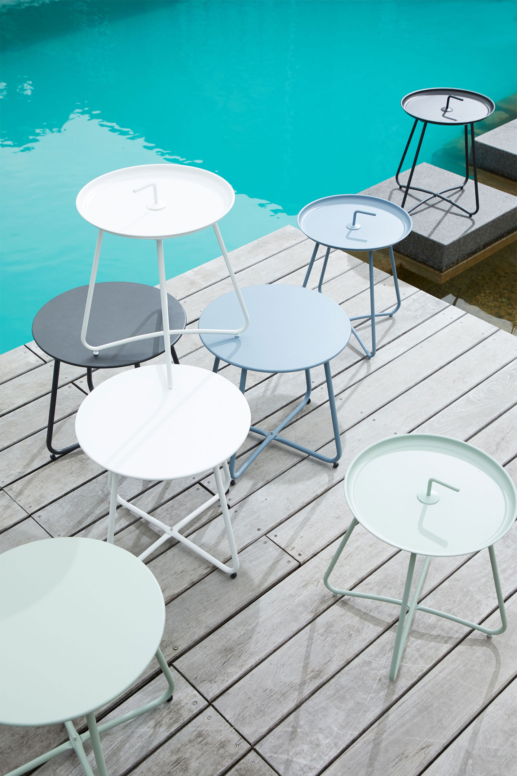 OUTDOORGarten-Beistelltisch klein