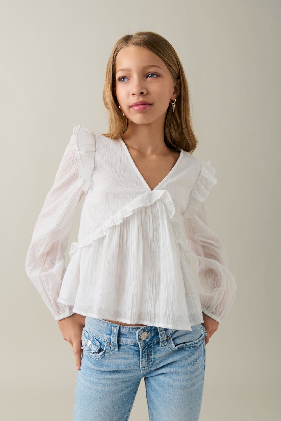 Y frill v blouse
