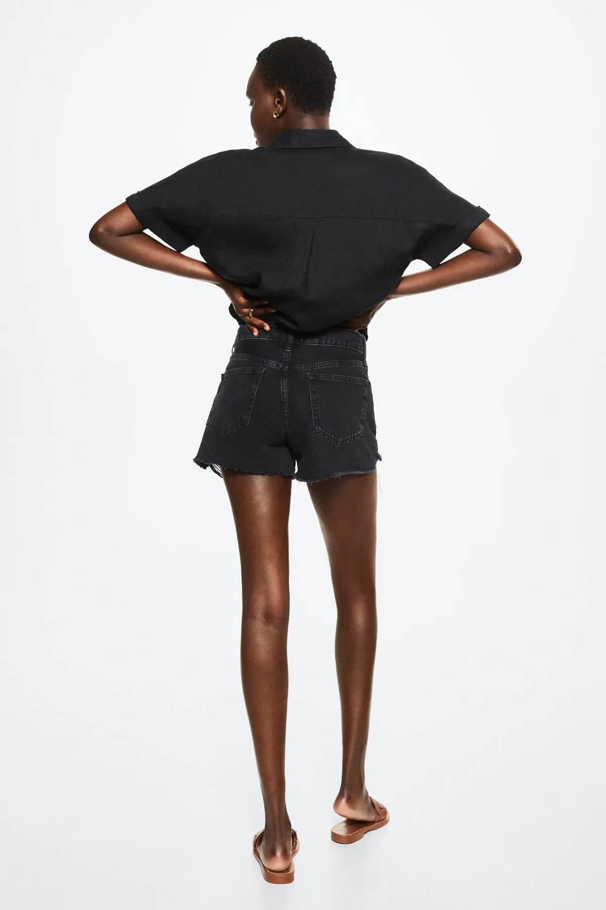 MANGO  Shorts - Schwarz - Mittlerer Bund
