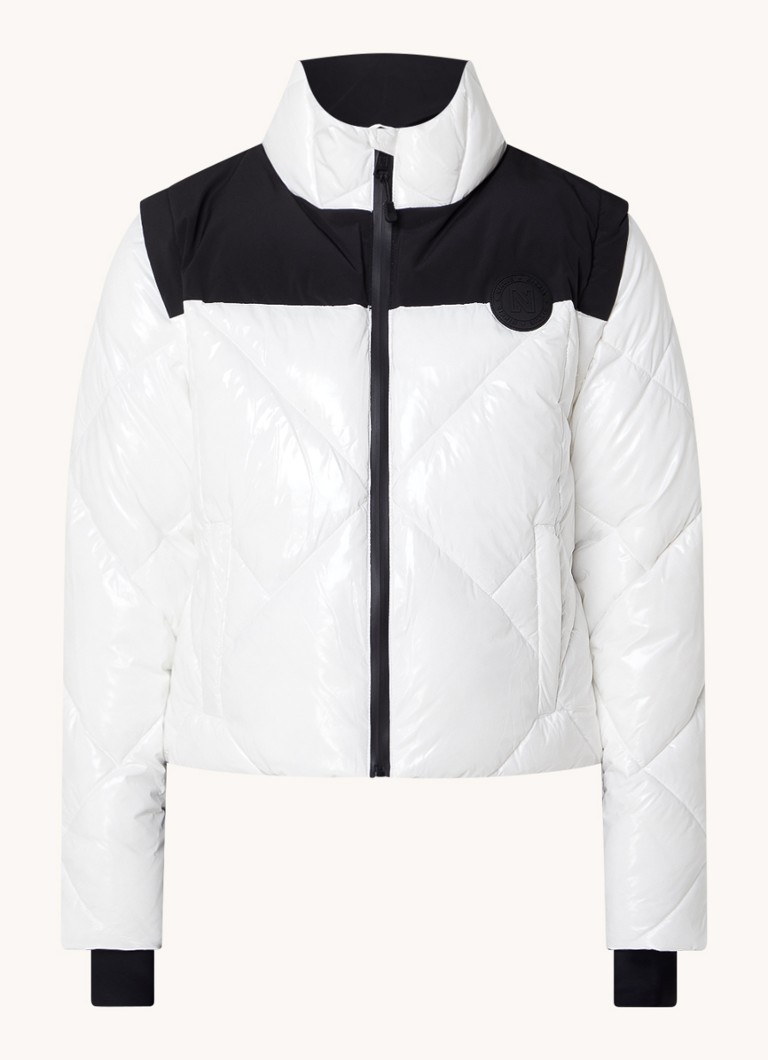 NIKKIE Uri Steppjacke mit Reißverschlusstaschen und glänzendem Finish