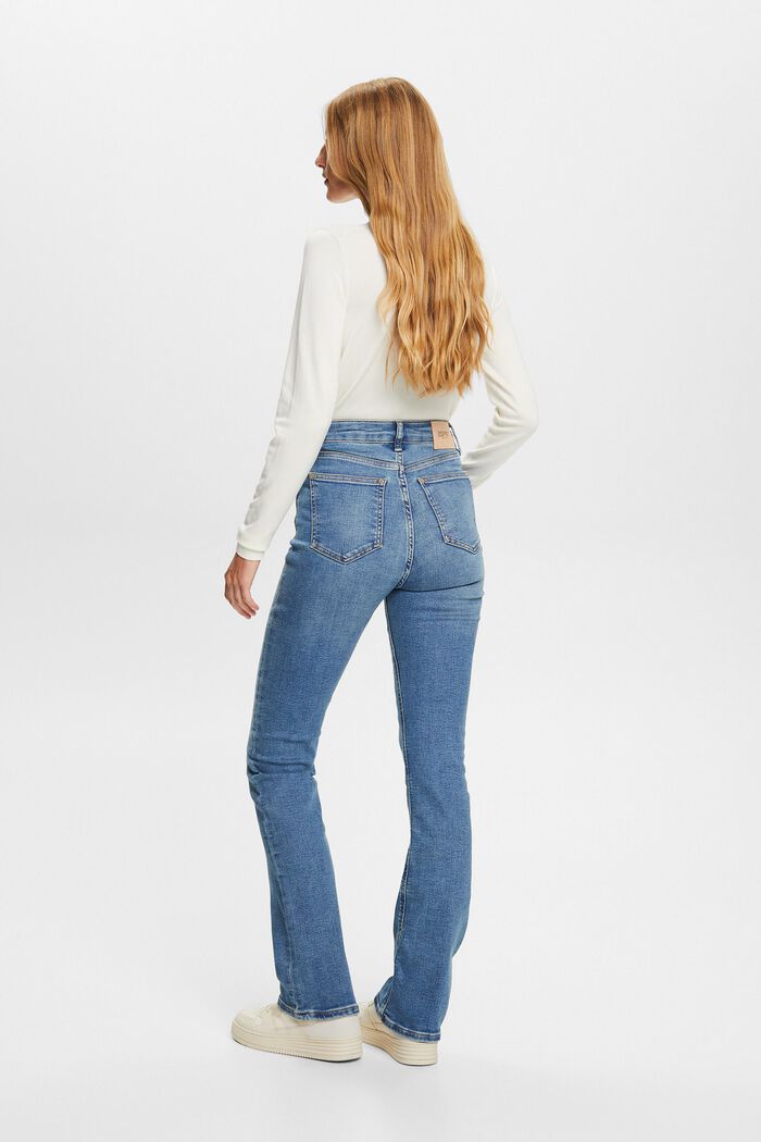 Bootcut-Stretchjeans mit hohem Bund