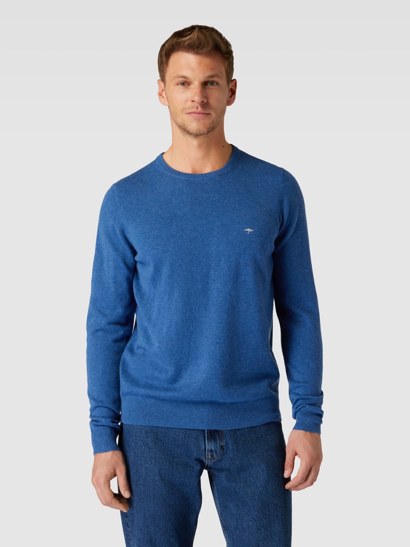 Strickpullover mit Rundhalsausschnitt in blau meliert