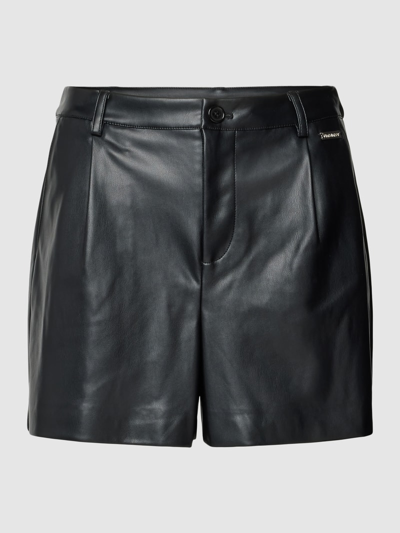 Shorts mit seitlichen Eingrifftaschen in schwarz