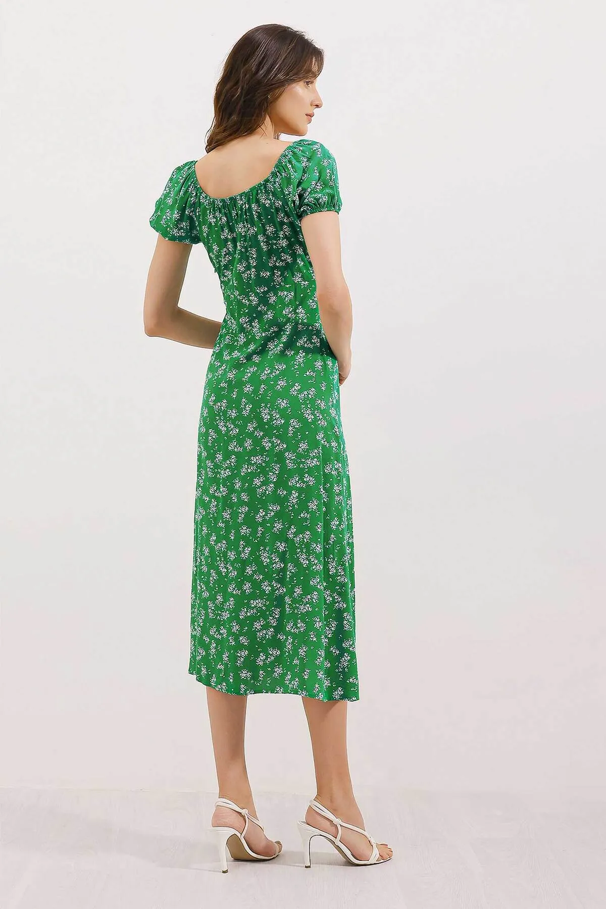 Bigdart  2427 Geblümtes Viskosekleid mit Schlitz - Grün