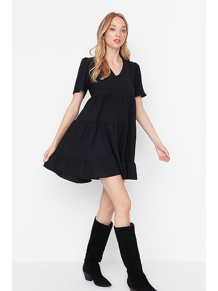 trendyol Kleid in Schwarz günstig kaufen 42