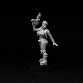 Raider Girl (28 mm)
