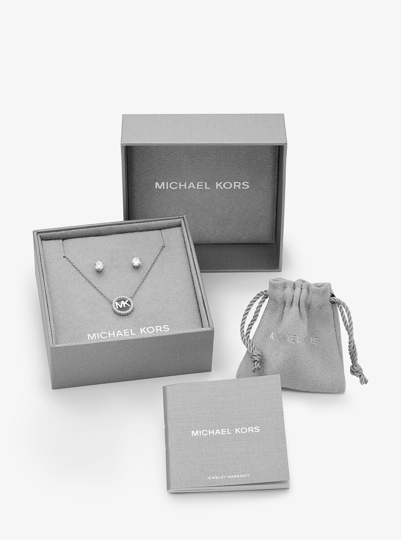 Set composto da collana con ciondolo a logo pavé in argento sterling placcato oro rosa 14 carati e orecchini a perno - ARGENTO