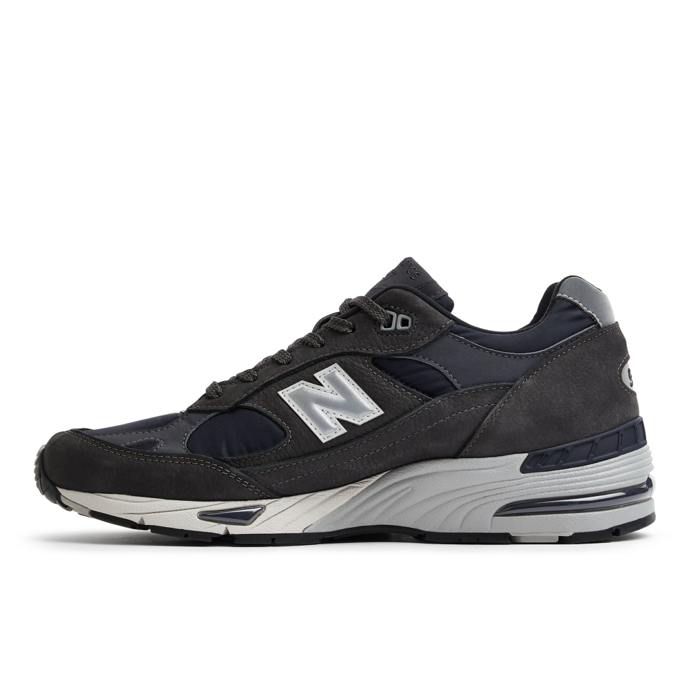 New Balance 991v1 Vulcan - Made in UK M991DGG / grau