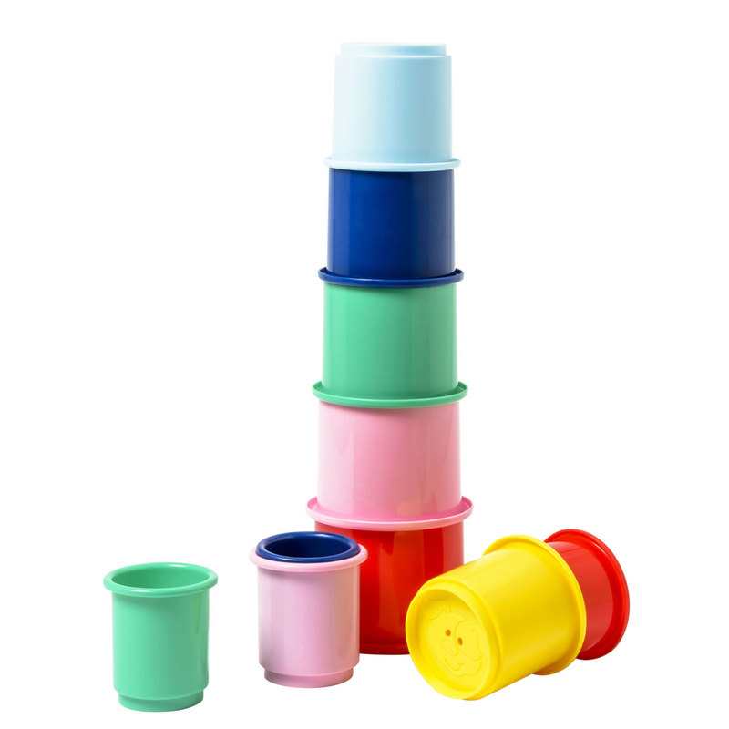 10 gobelets empilables Oxybul