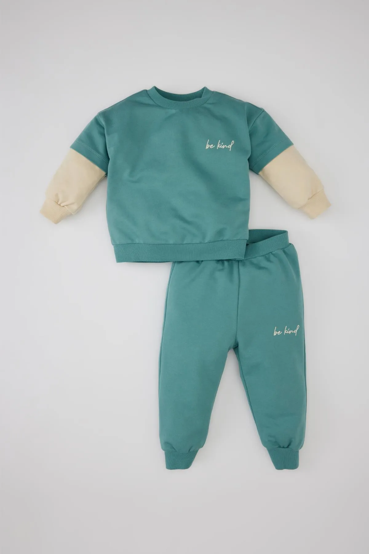 DeFacto  2-teiliges Set aus Sweatshirt und Jogginghose für Babys (Jungen) mit Aufdruck C3707a524sp