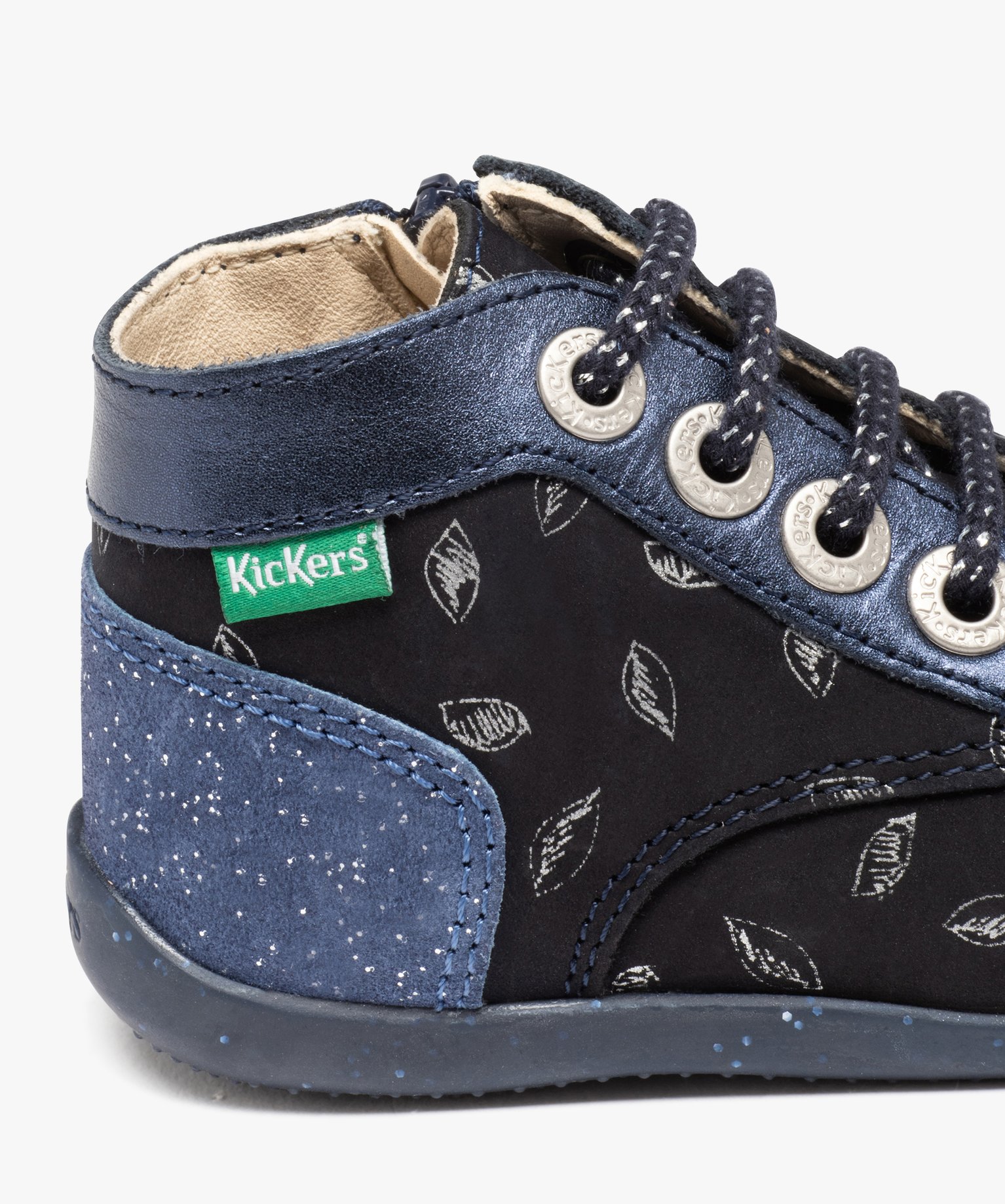 Bottillons premiers pas bébé fille en cuir Kickers marine | GEMO