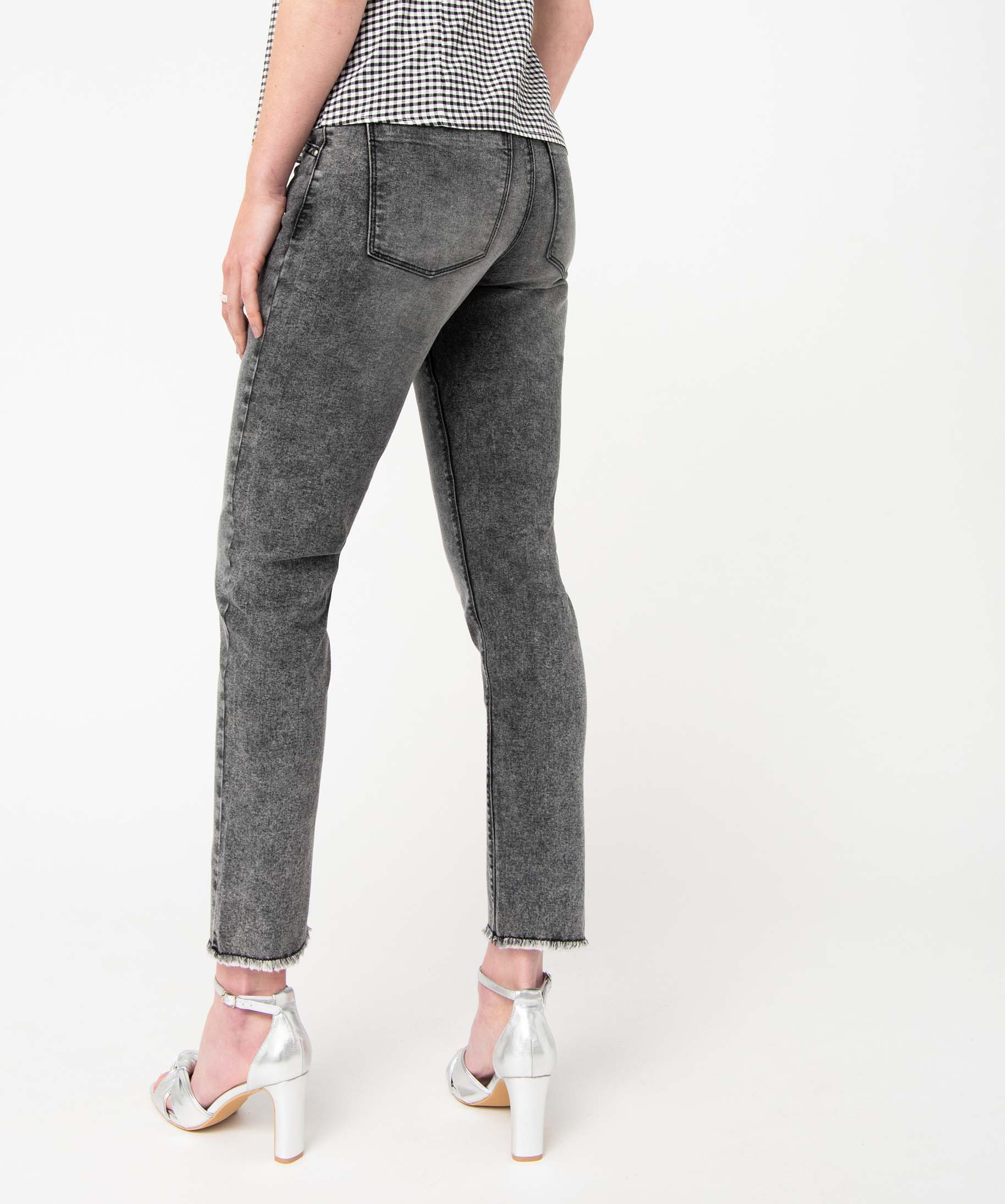 Jean femme coupe Slim avec franges dans le bas - Complices noir | GEMO