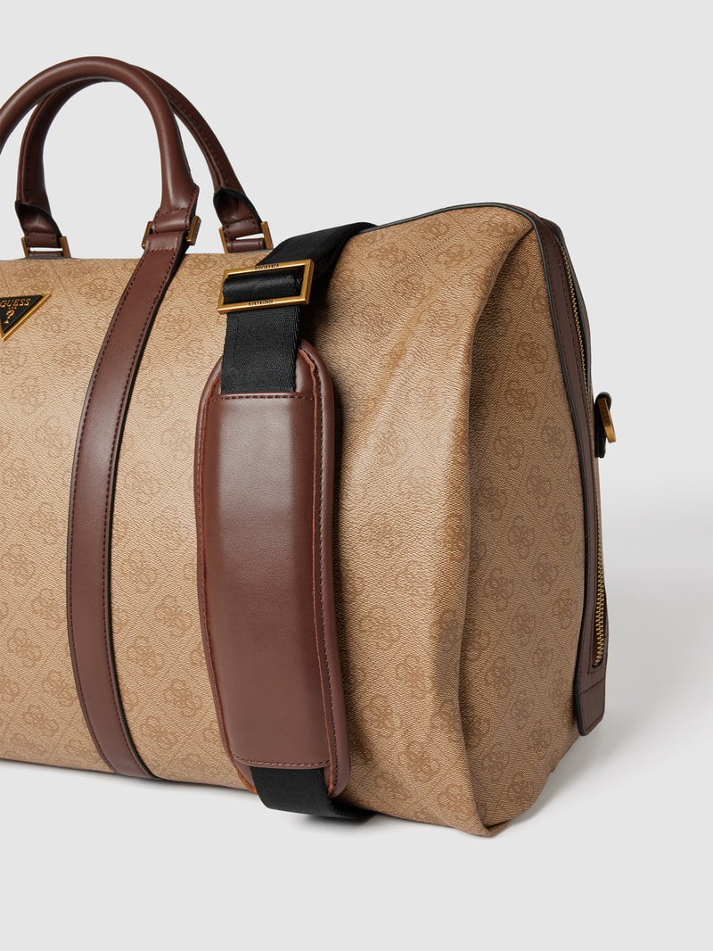Weekender mit Allover-Logo in beige