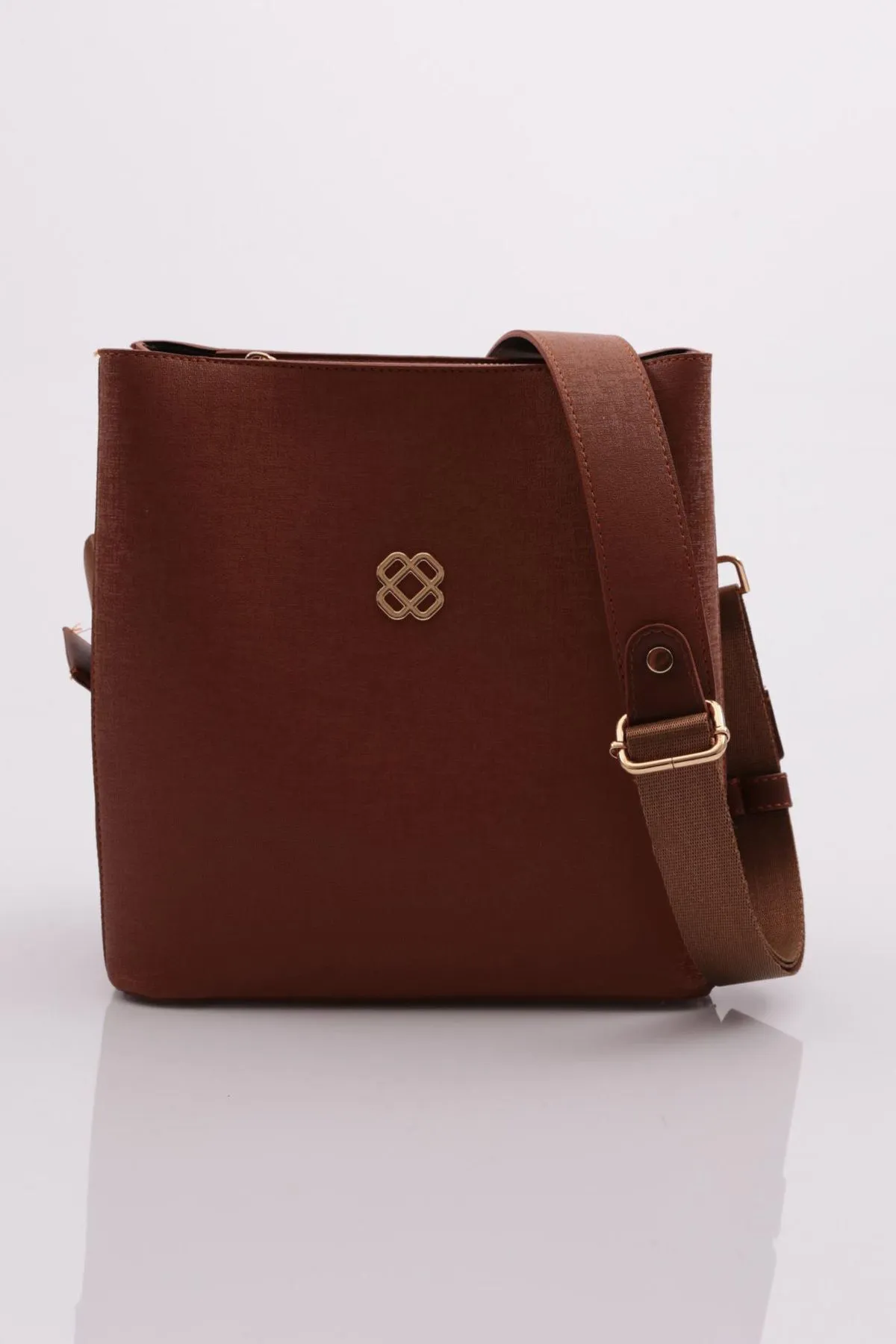 DGN  Tan 520 Column Schulter- und Handtasche für Damen