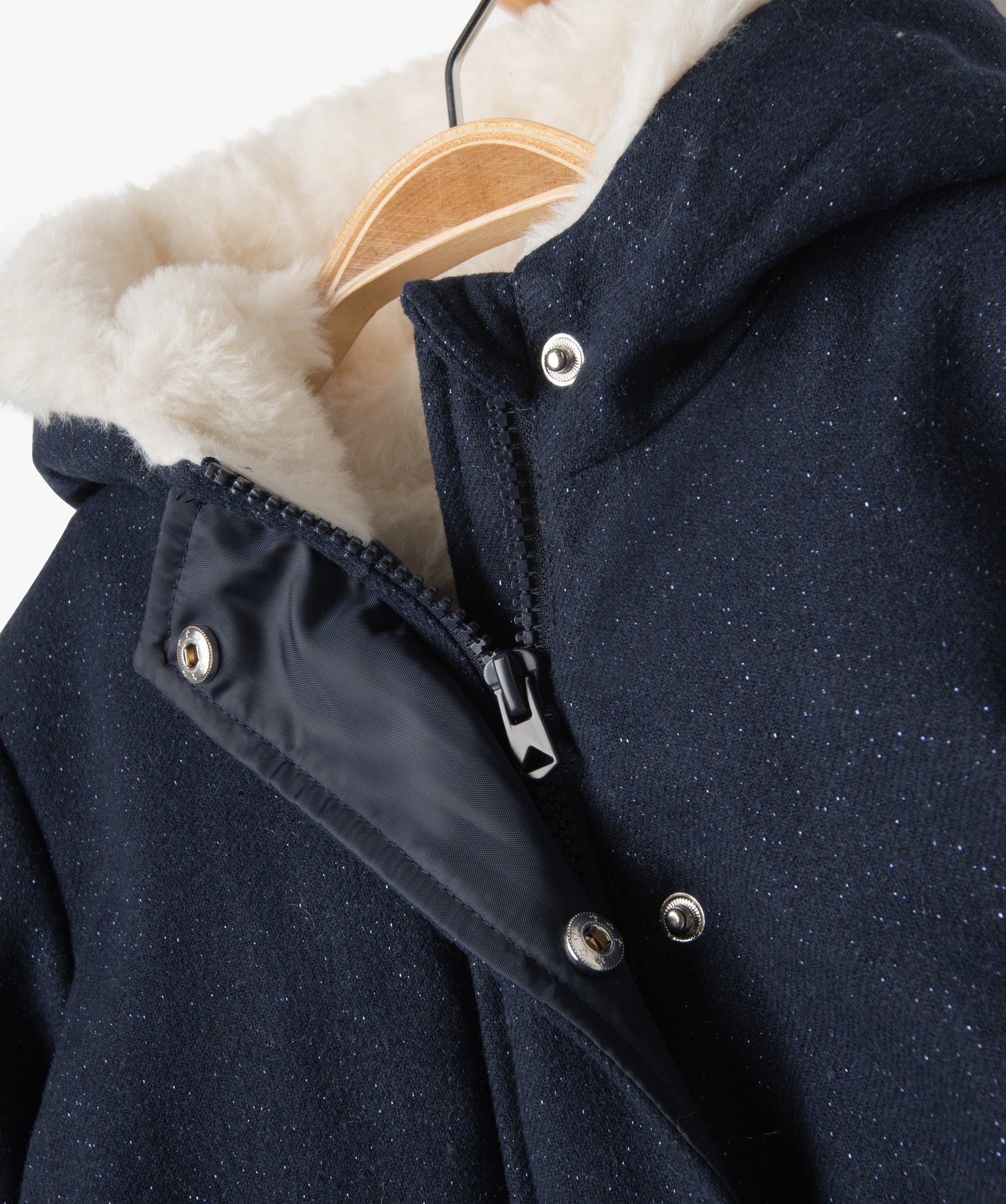 Manteau à capuche doublé peluche avec écharpe bébé fille bleu fonce | GEMO