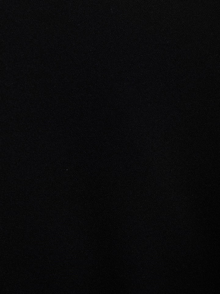 BGN Kleid in Schwarz günstig kaufen