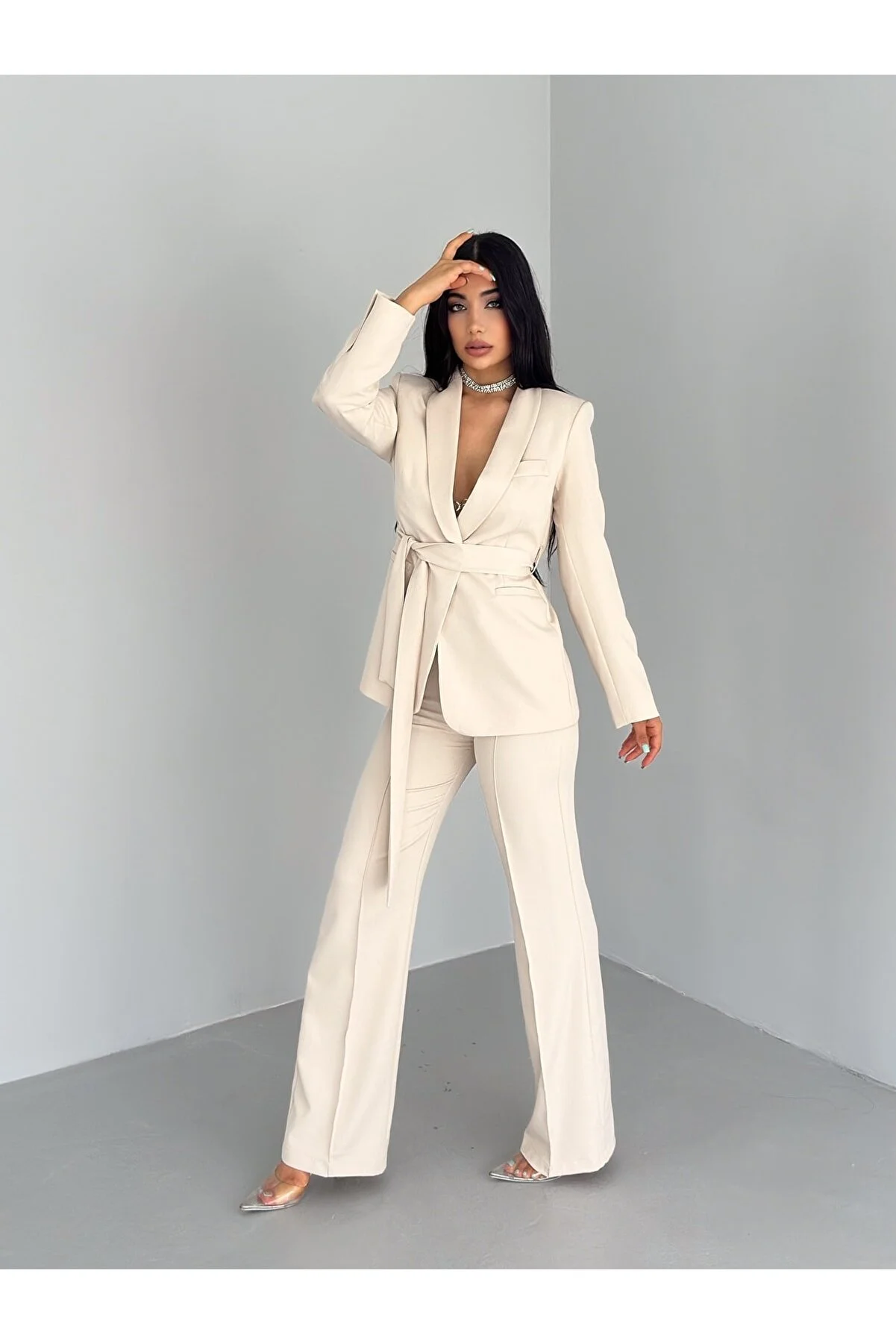 ZF BUTİK  Set aus Jacke und Hose mit Gürtel