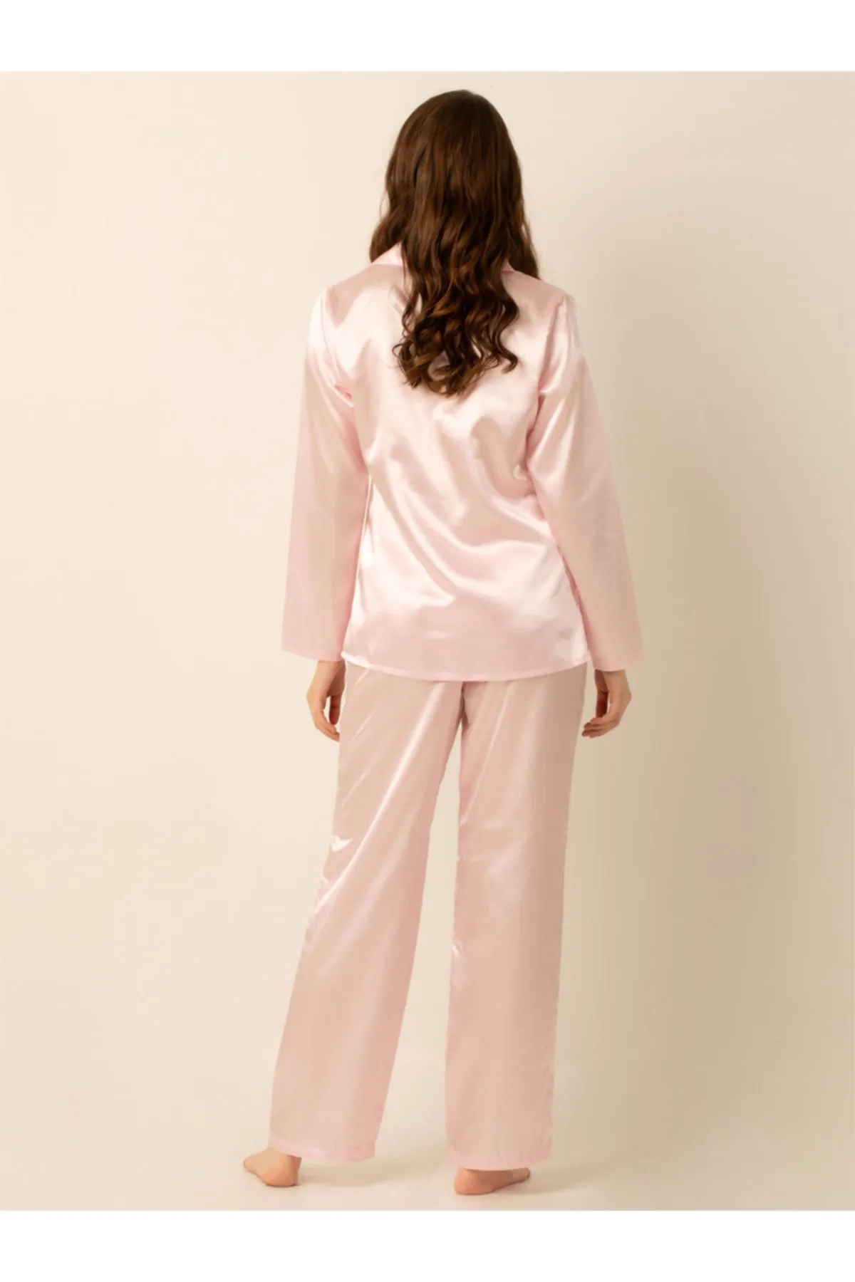 Doremi  Langärmliges Damen-Pyjama-Set aus Satin
