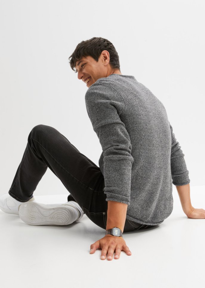 Pullover mit recycelter Baumwolle
