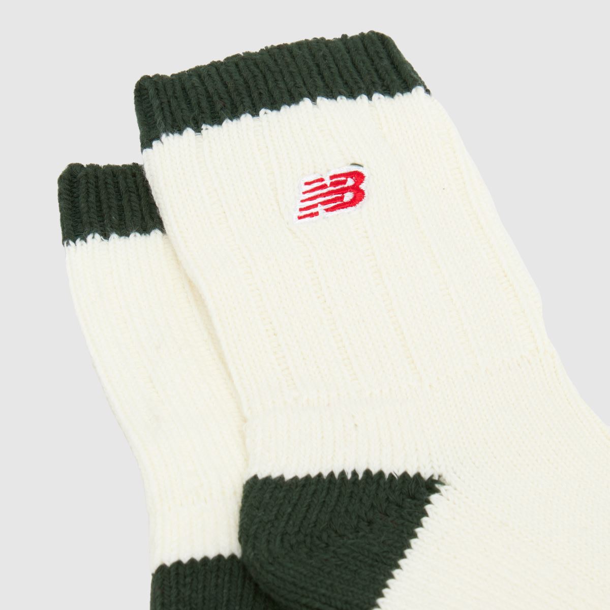 New Balance – Vita, grovstickade ankelstrumpor i 3-pack