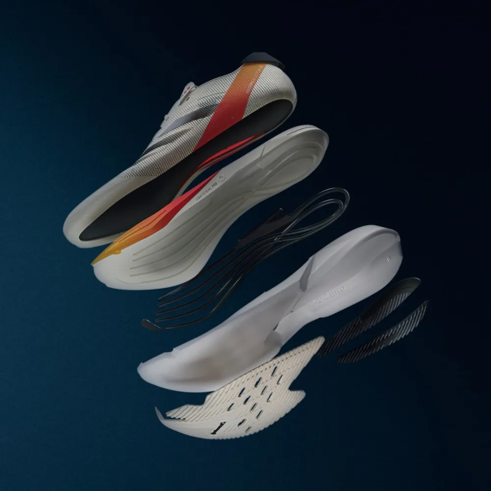 adidas Adizero Boston 12 IG3325 / weiss