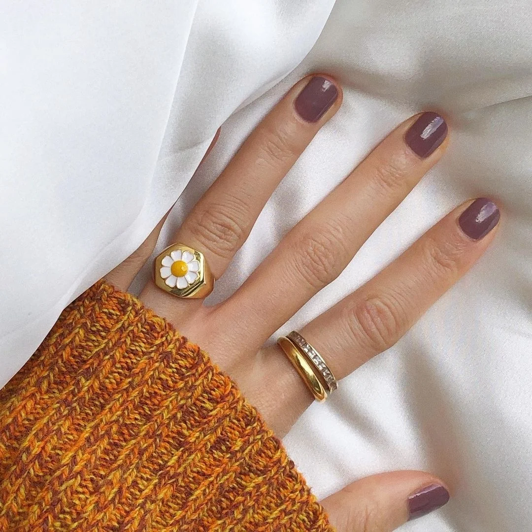 GREEN FLASH Nails - Pusiau ilgalaikis nagų lakas - Gelio efekto nagų lakas