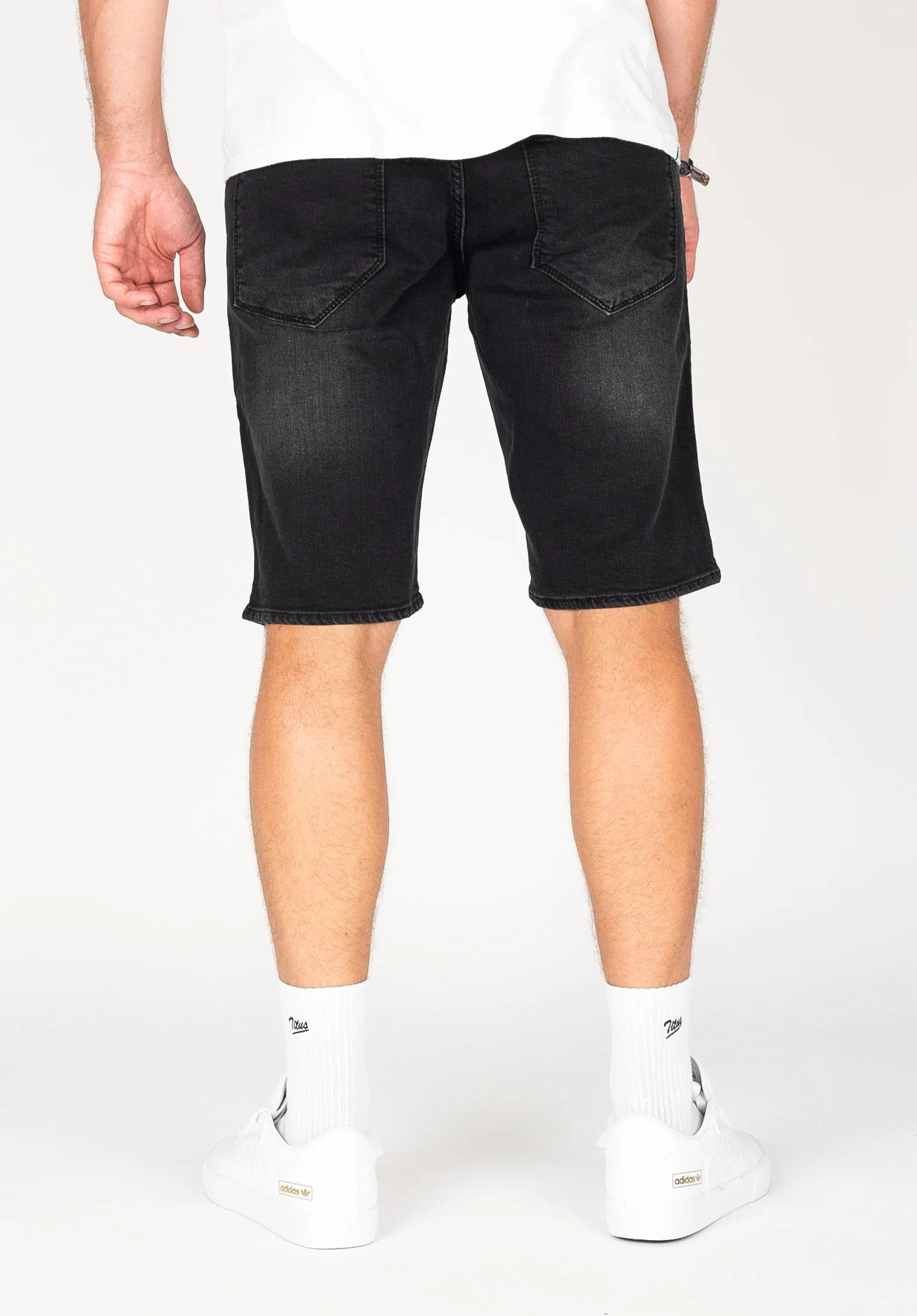 Rafter Short 2