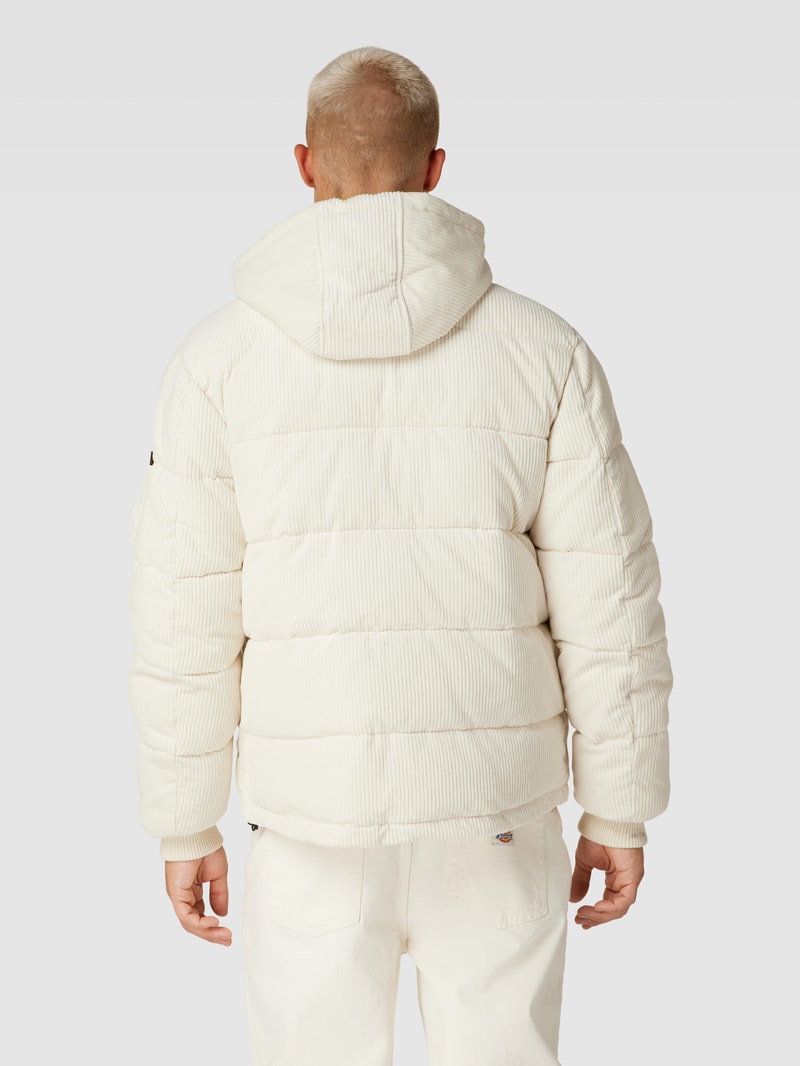 Steppjacke mit Label-Details in offwhite