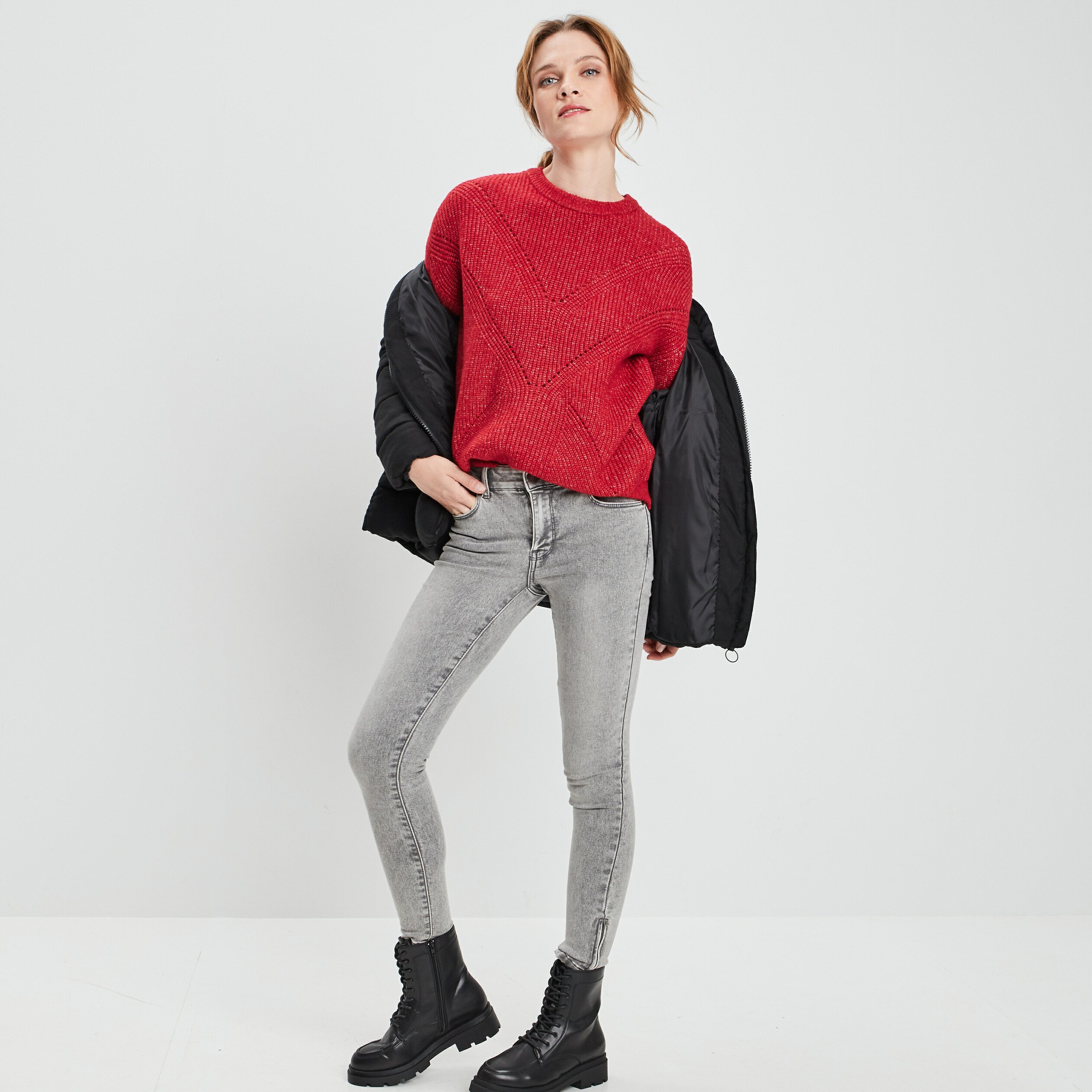 Pull avec détails ajourés rouge foncé femme | La Halle