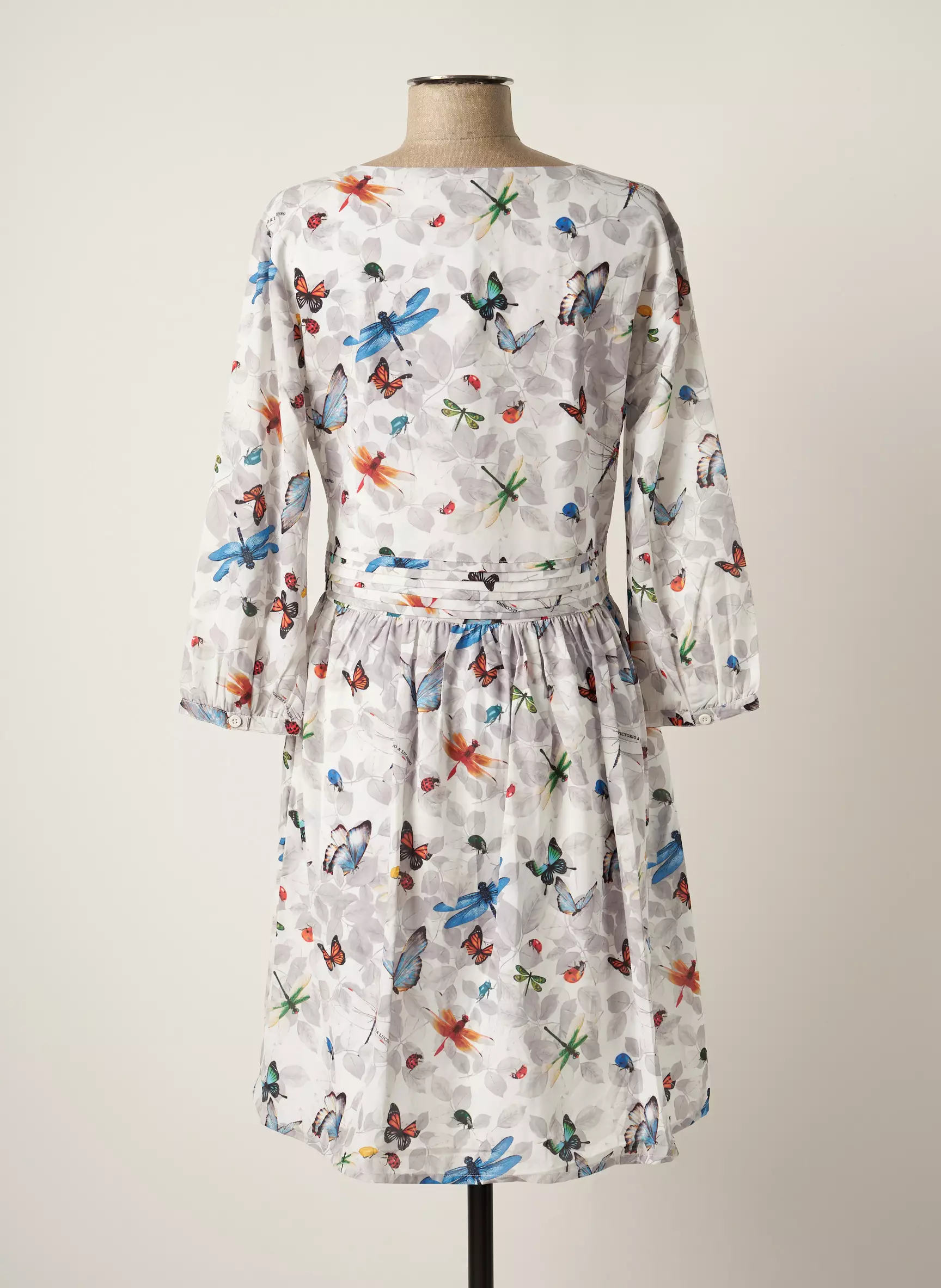 Victorio   Lucchino Robes Courtes Femme couleur blanc