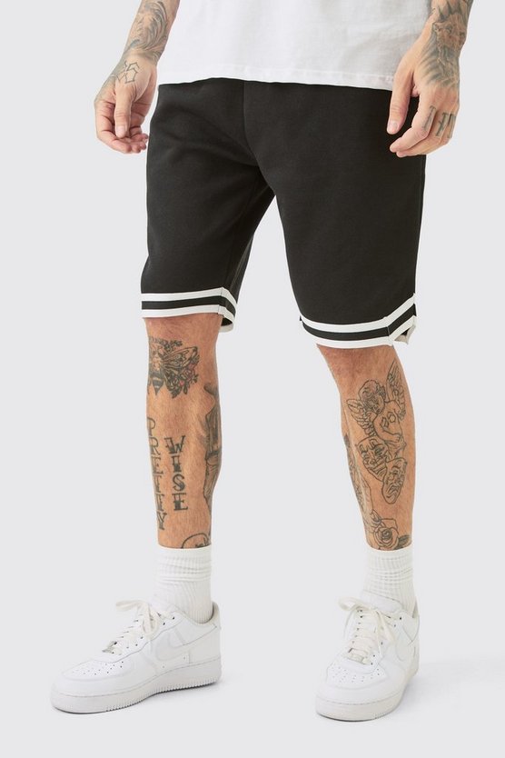 Tall lockere Basketball-Shorts in Schwarz